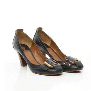 CHLOÉ Classic Leather Wooden Heel
Wedges Size 7.5